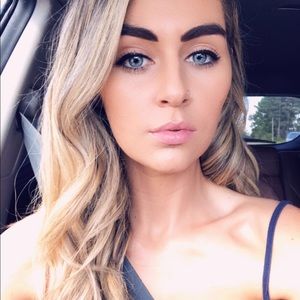 Meet your Posher, Haley